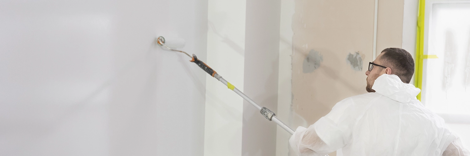 Skilled contractor performing drywall installation and repair – Express Drywall Services