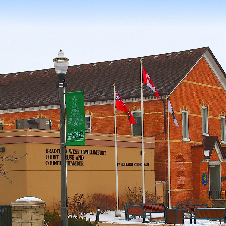 Downtown Bradford West Gwillimbury where Express Drywall Services offers drywall services Bradford West Gwillimbury.