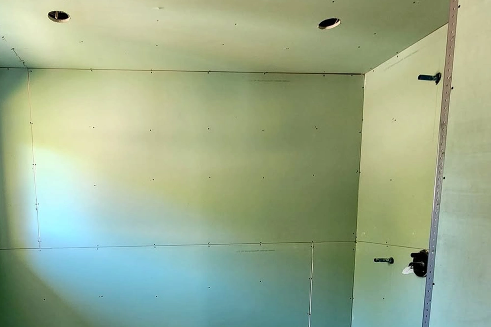 Moisture-resistant drywall on walls and ceiling – Express Drywall Services Toronto project